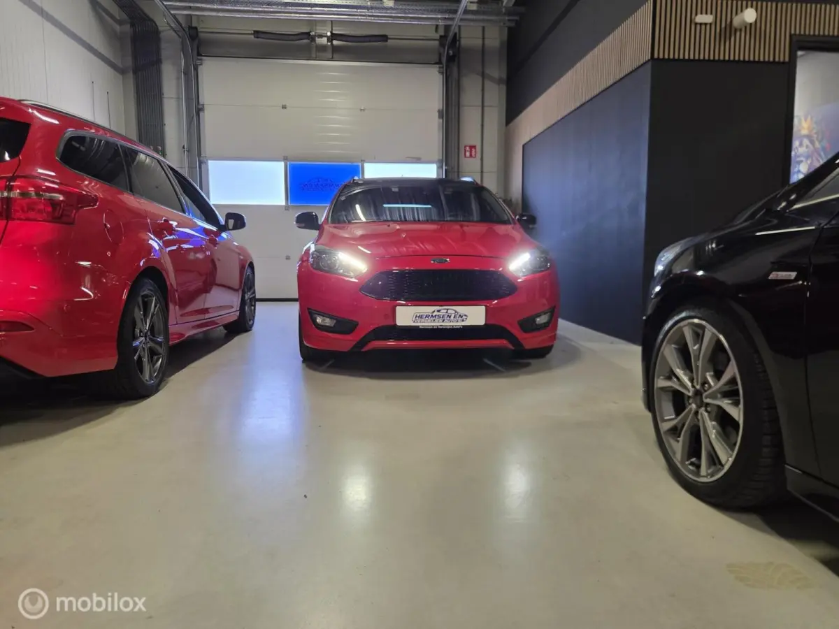 1.5 Red Edition ST-line