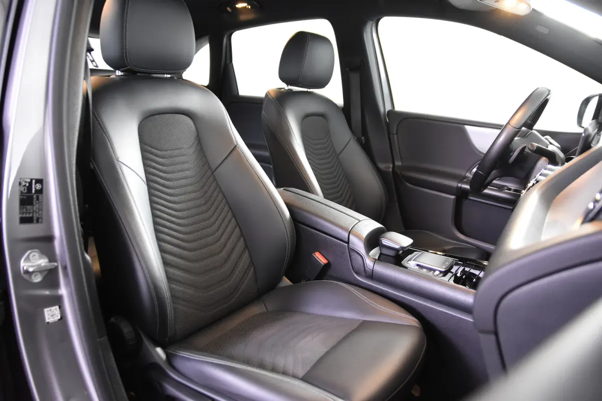250 e Business *1ste Eigenaar*Leer*Stoelverwarming*Camera*