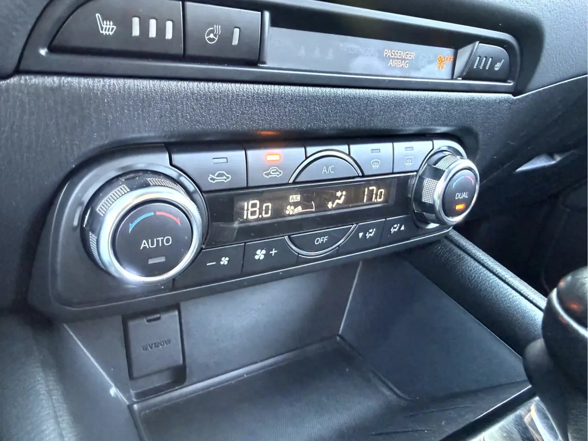 2.0 SkyActiv-G 160 Luxury 4WD Trekhaak, Stoel/stuurverwarming, 19''Lmv