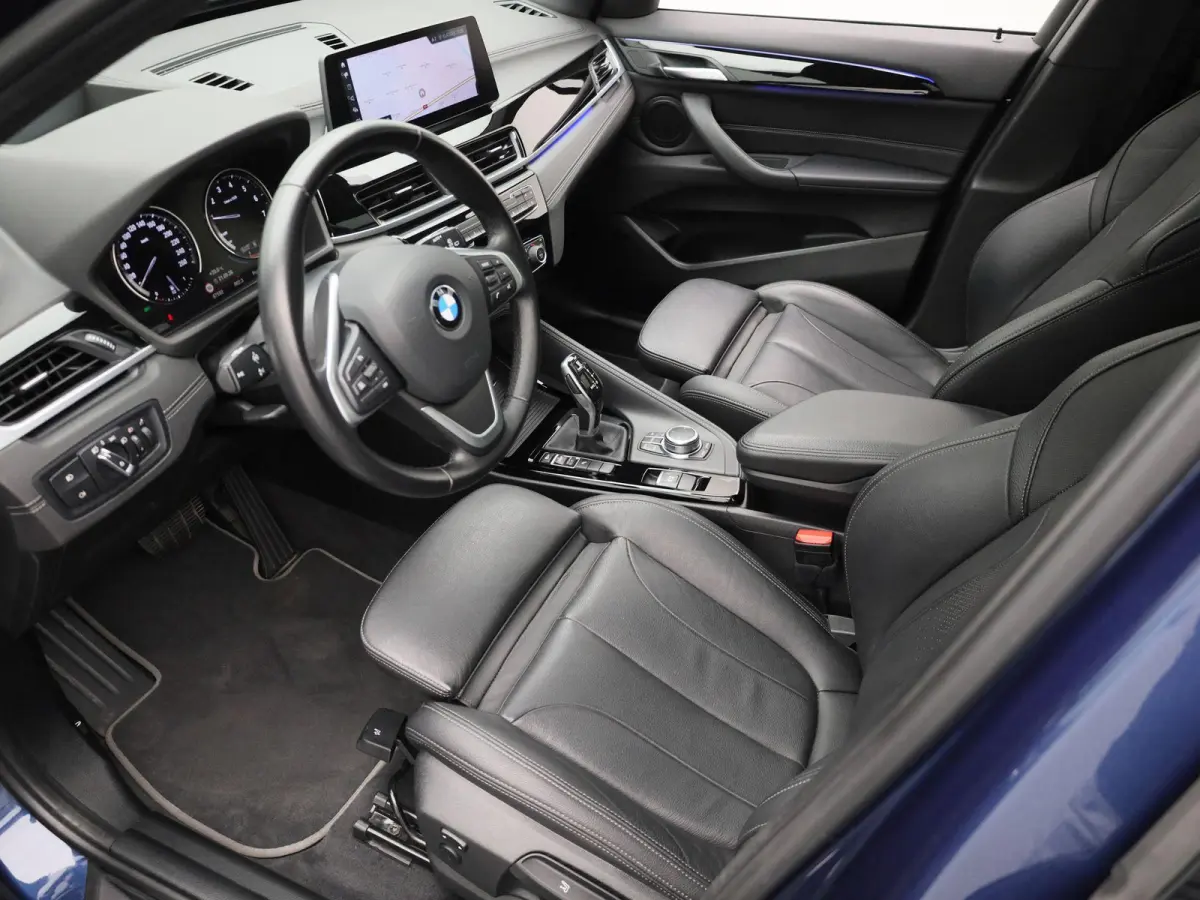sDrive18i Executive | PANORAMADAK | GROOT SCHERM NAVIGATIE | TREKHAAK | 12 MAANDEN BOVAG GARANTIE |