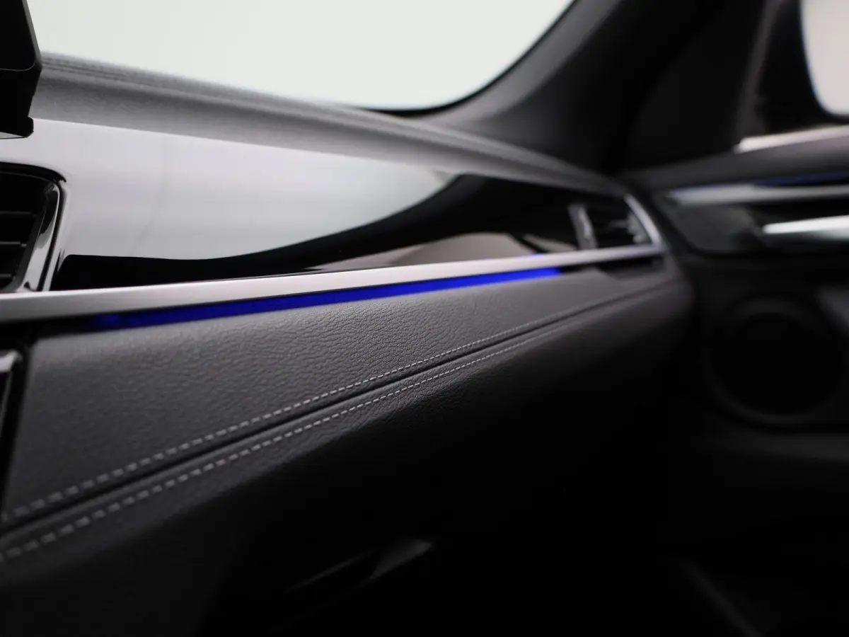 sDrive18i Executive | PANORAMADAK | GROOT SCHERM NAVIGATIE | TREKHAAK | 12 MAANDEN BOVAG GARANTIE |