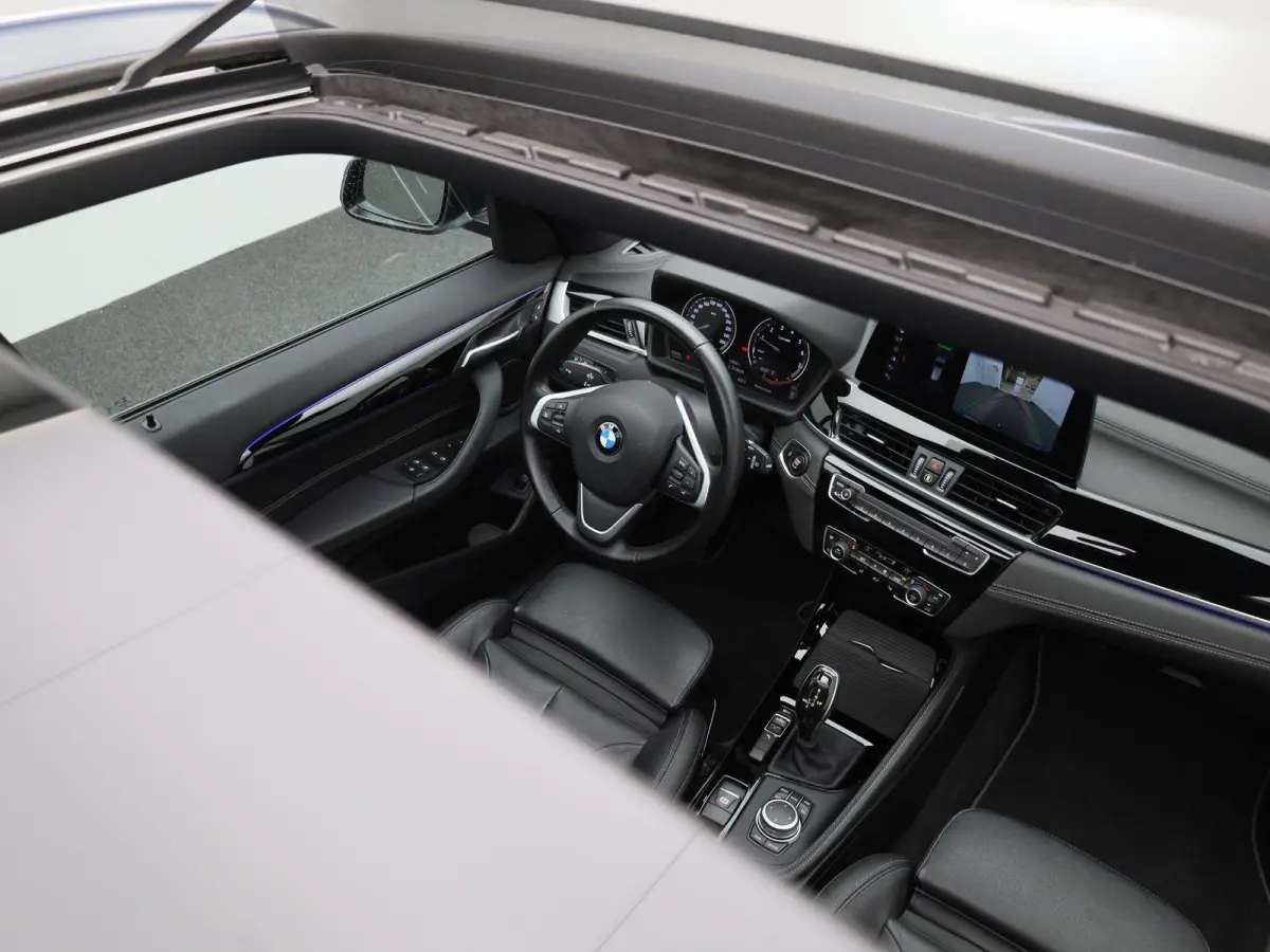 sDrive18i Executive | PANORAMADAK | GROOT SCHERM NAVIGATIE | TREKHAAK | 12 MAANDEN BOVAG GARANTIE |