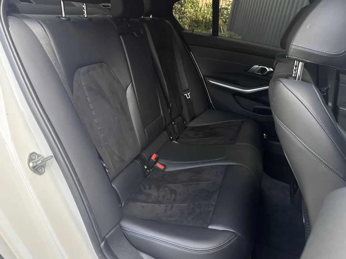 330e M Sport 292 pk Laser, PANO, Memory, Dodehoek