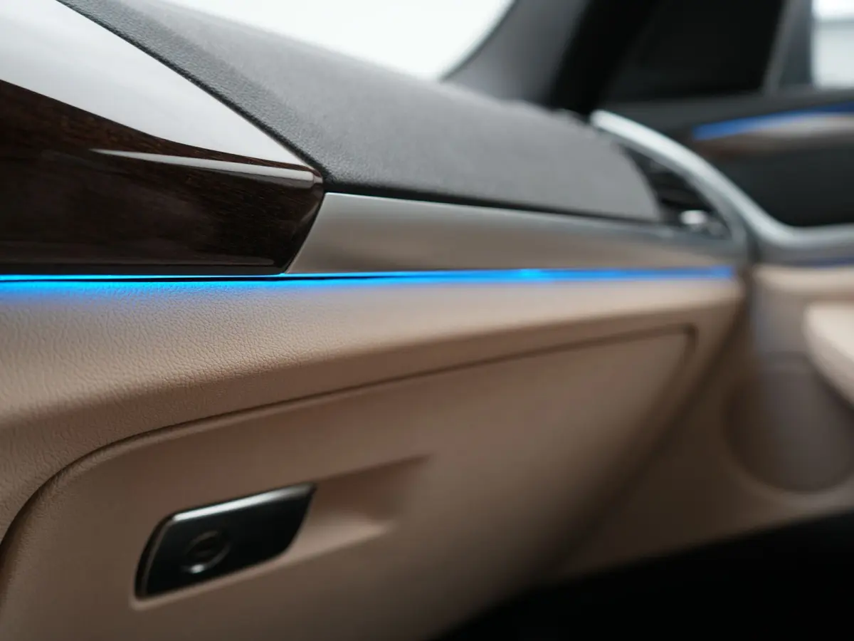 xDrive30e Advantage PHEV 293pk Dealer O.H | Trekhaak Af Fabriek | Head Up | Camera | Adaptief Onderstel | Cruise Control | Sportstoelen Verwarmd | Keyless | BLIS | Apple Carplay | Adaptive L