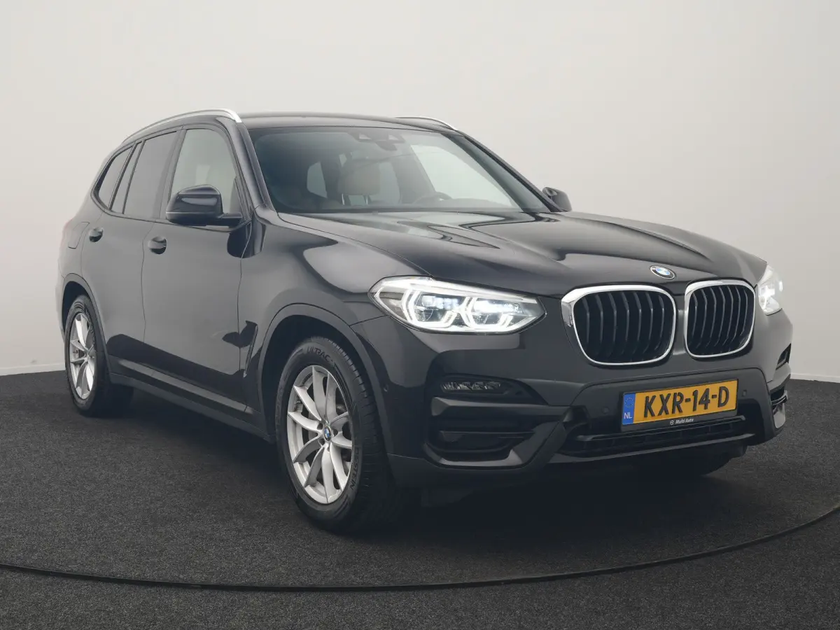 xDrive30e Advantage PHEV 293pk Dealer O.H | Trekhaak Af Fabriek | Head Up | Camera | Adaptief Onderstel | Cruise Control | Sportstoelen Verwarmd | Keyless | BLIS | Apple Carplay | Adaptive L