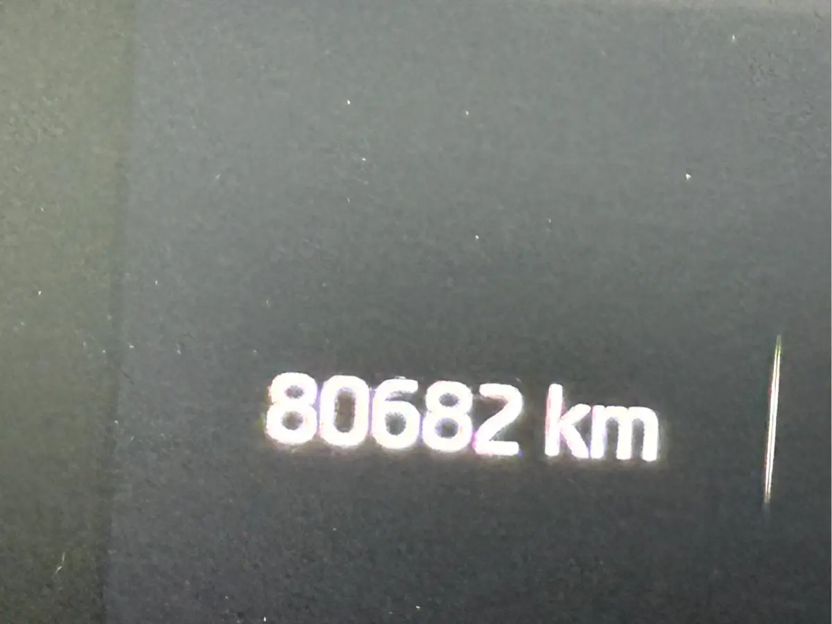 60 SOH 93.7%, Leer, Trekhaak Camera