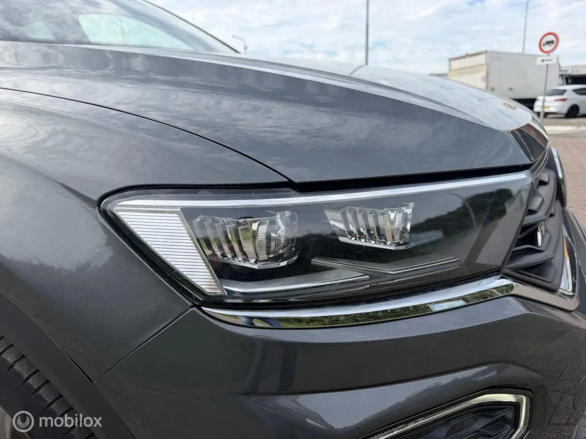 2.0 TSI 4Motion R-LINE|PANO|BEATS|