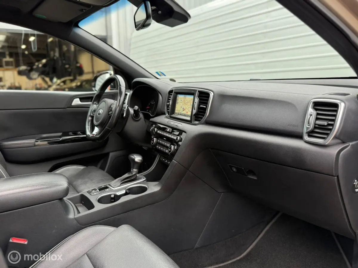 1.6 TGDI 4WD GT-Line AUT 177pk | Pano | Leder