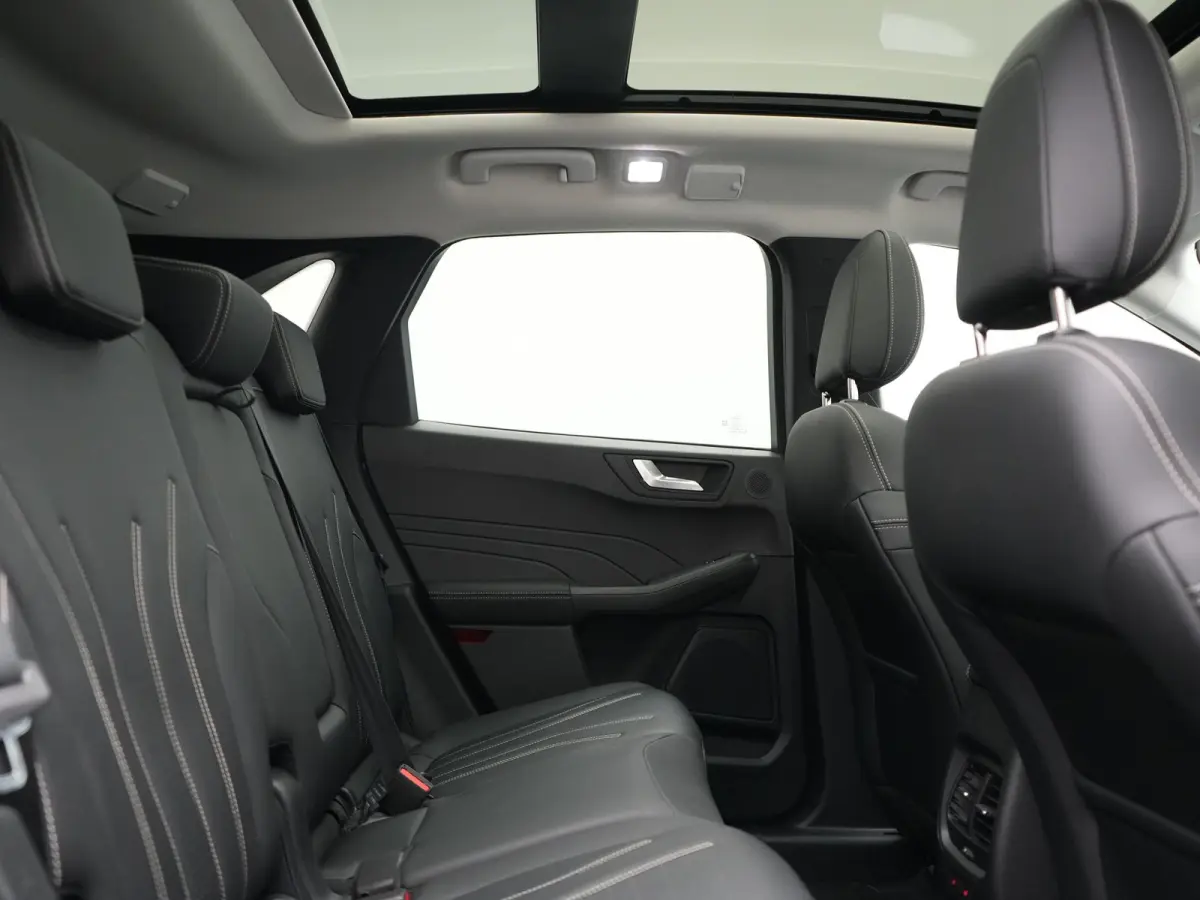 2.5 Vignale PHEV 225pk Dealer O.H. | Trekhaak Af Fabriek | Panodak | Adaptive Cruise | Head Up | 360 Camera | Bang & Olufsen | Lederen Comfortstoelen Memory & Verwarmd | Stuur Verwarmd | App