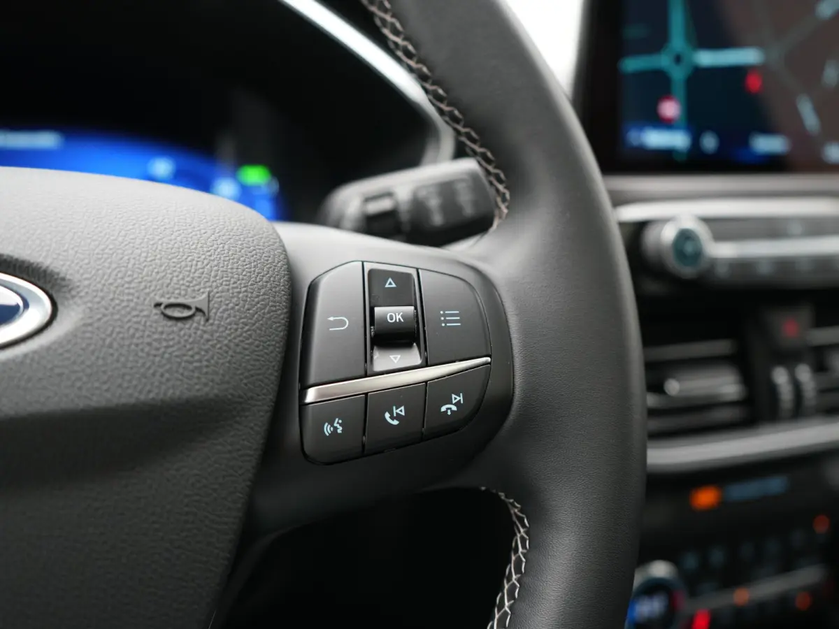 2.5 Vignale PHEV 225pk Dealer O.H. | Trekhaak Af Fabriek | Panodak | Adaptive Cruise | Head Up | 360 Camera | Bang & Olufsen | Lederen Comfortstoelen Memory & Verwarmd | Stuur Verwarmd | App