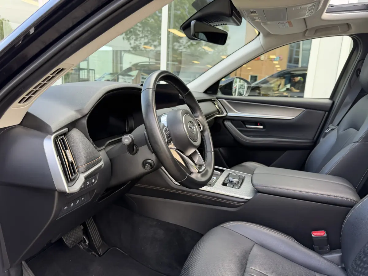 2.5 e-SkyActiv PHEV Homura Black Edition