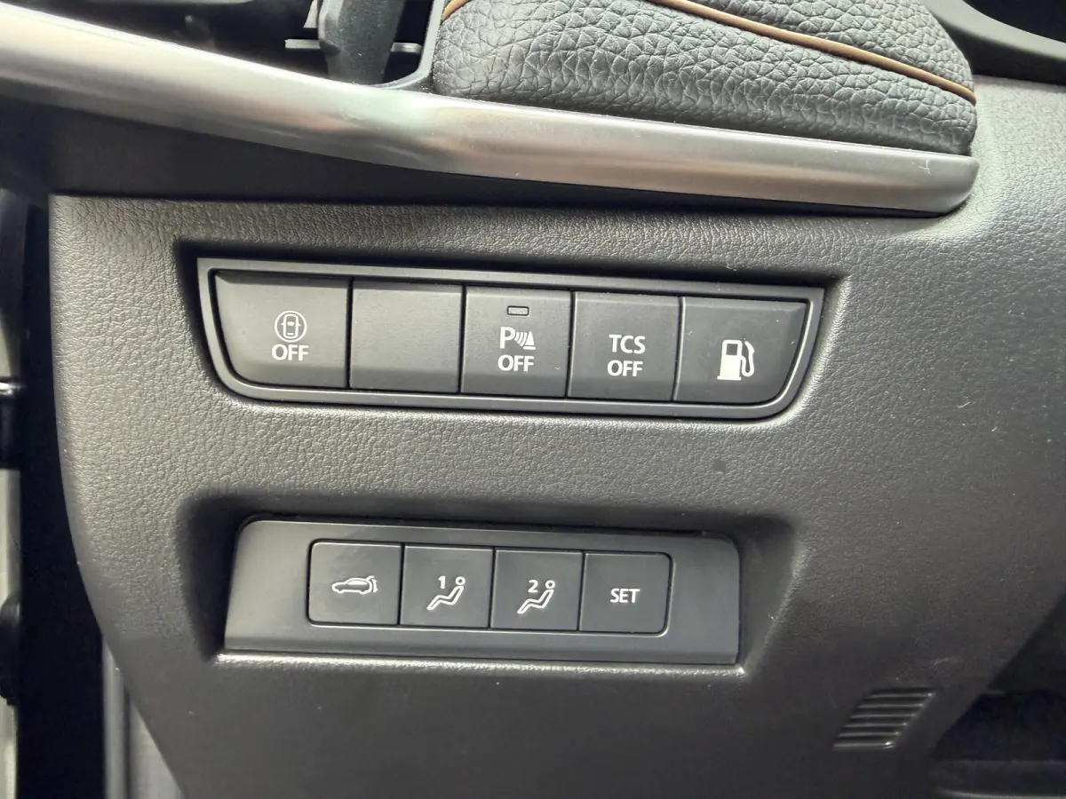 2.5 e-SkyActiv PHEV Homura Black Edition