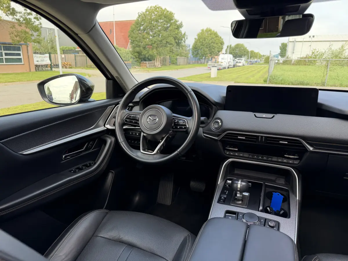 2.5 e-SkyActiv PHEV Homura Black Edition