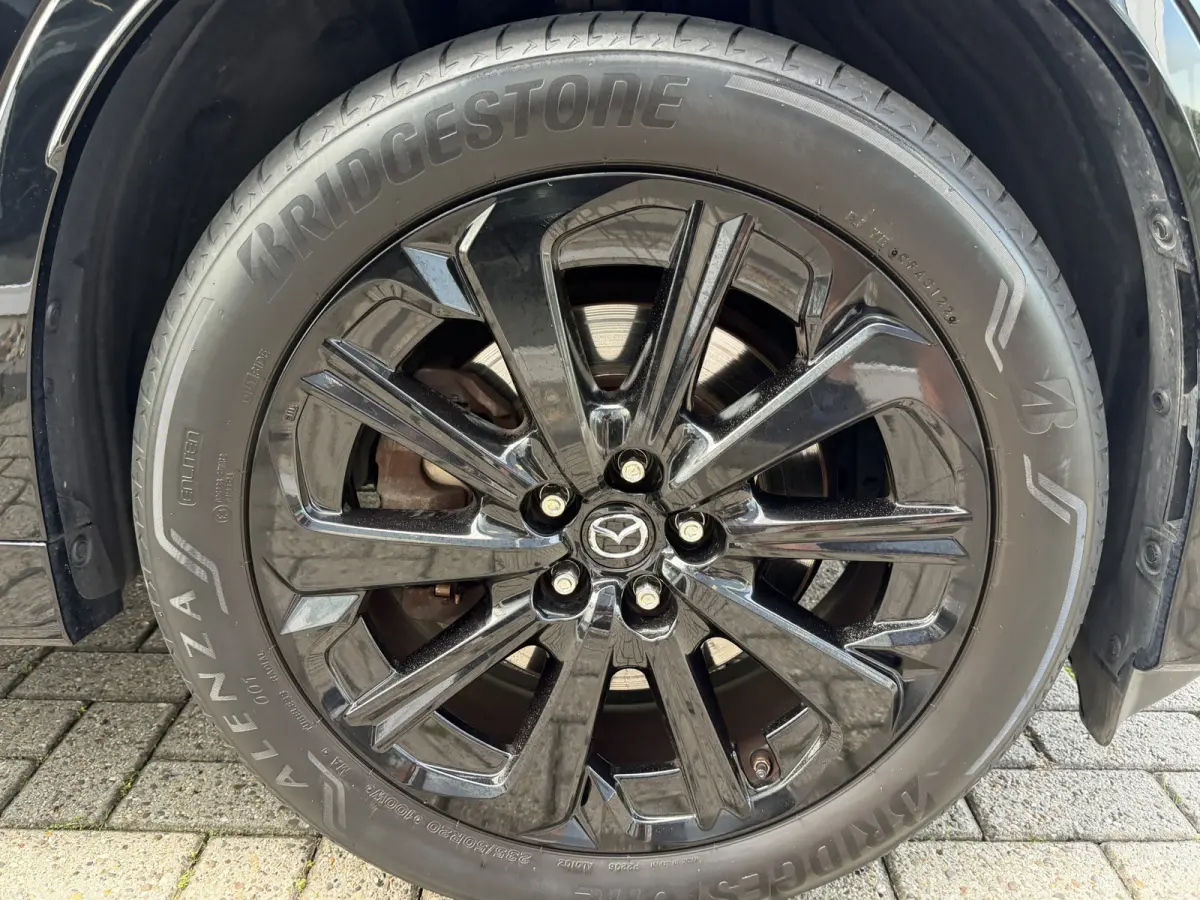 2.5 e-SkyActiv PHEV Homura Black Edition