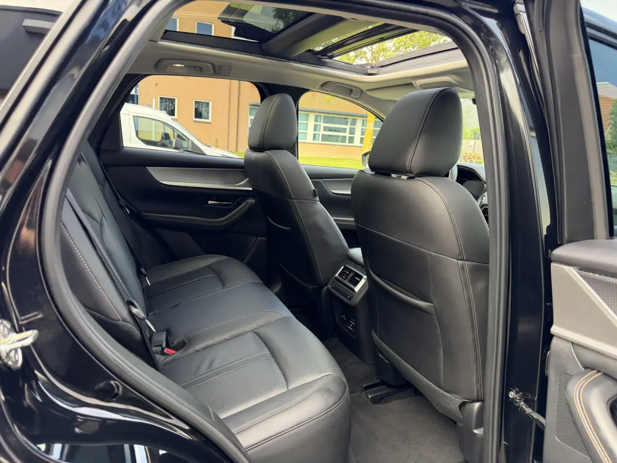 2.5 e-SkyActiv PHEV Homura Black Edition