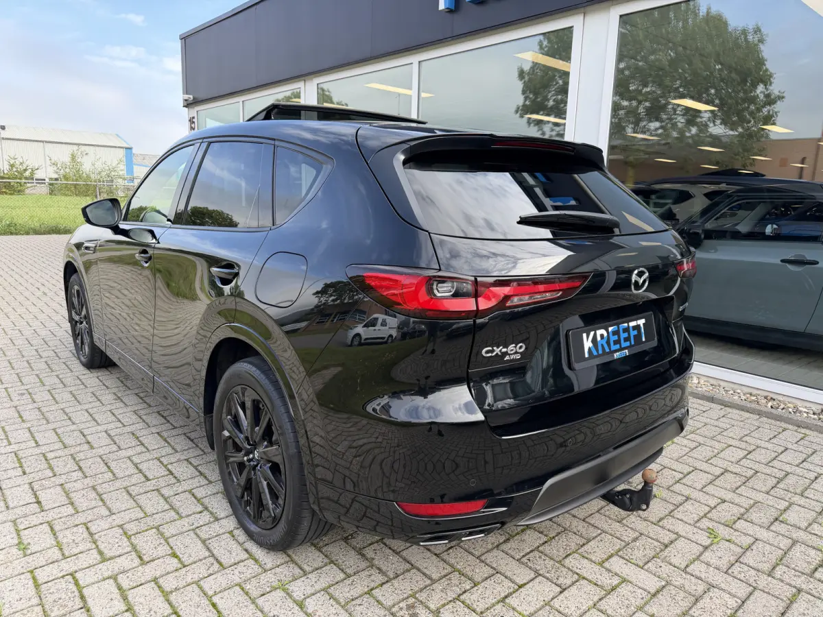2.5 e-SkyActiv PHEV Homura Black Edition