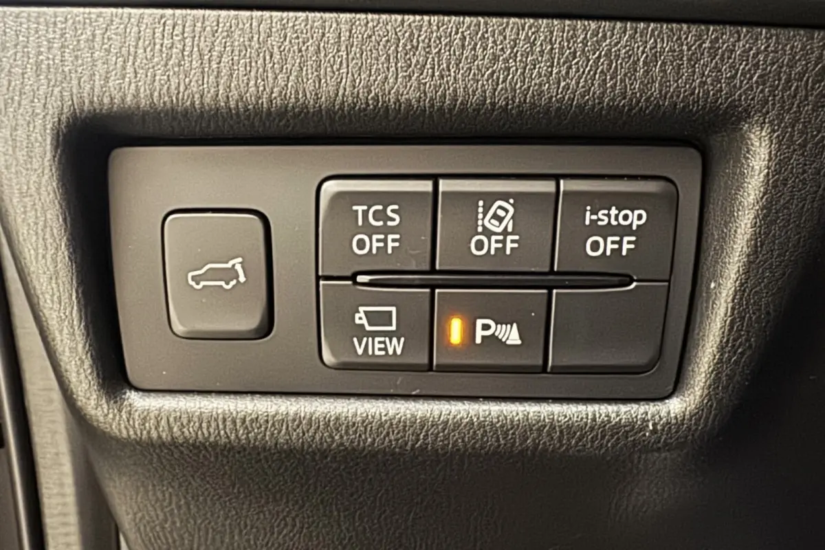 2.0 SkyActiv-G 165 Newground Trekhaak 19" Carplay/Android '22