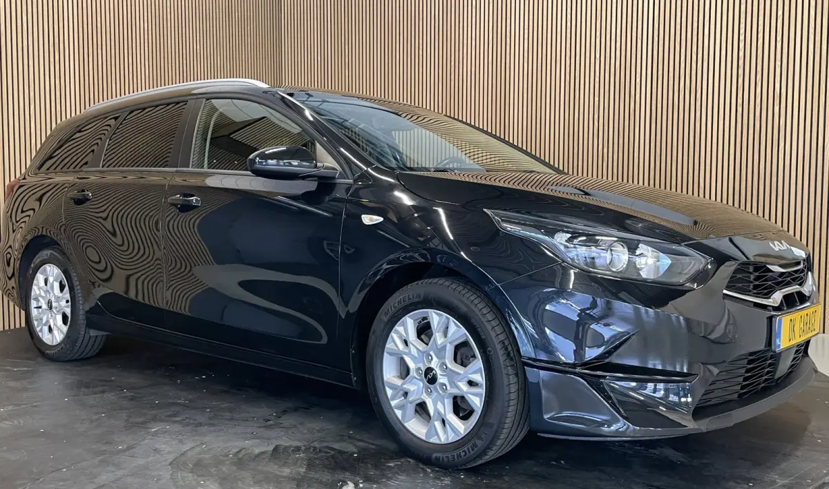1.0 T-GDi DynamicLine|APPLE CARPLAY, ANDROID AUTO|STOEL-,STUURVERW|CAMERA|CRUISE,CLIMATE|1E EIG.|INCL.BTW|