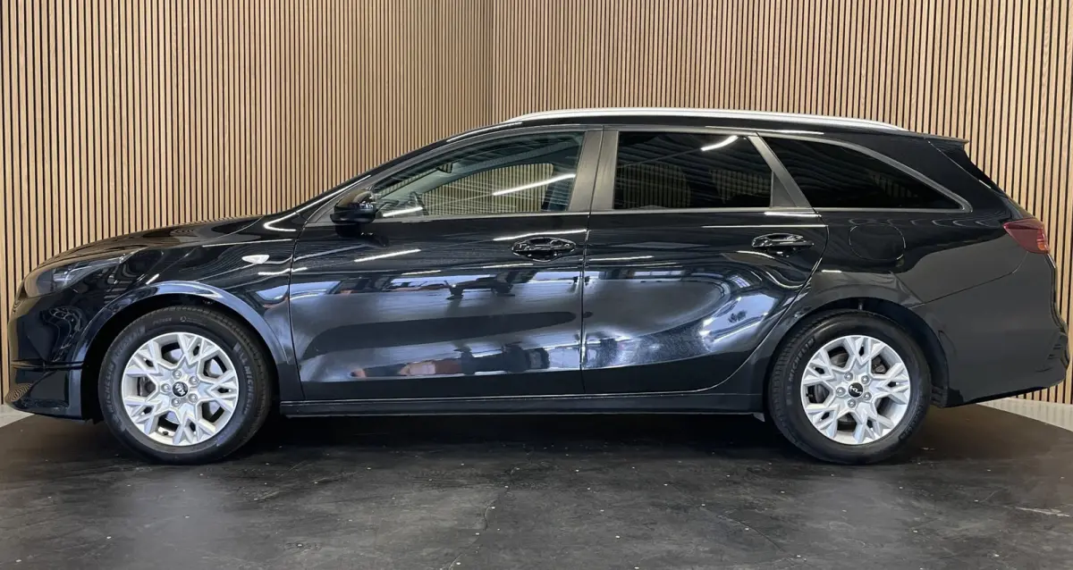 1.0 T-GDi DynamicLine|APPLE CARPLAY, ANDROID AUTO|STOEL-,STUURVERW|CAMERA|CRUISE,CLIMATE|1E EIG.|INCL.BTW|