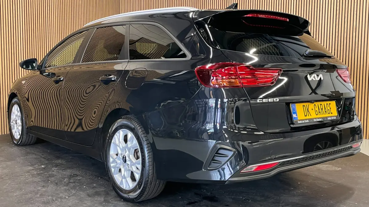 1.0 T-GDi DynamicLine|APPLE CARPLAY, ANDROID AUTO|STOEL-,STUURVERW|CAMERA|CRUISE,CLIMATE|1E EIG.|INCL.BTW|