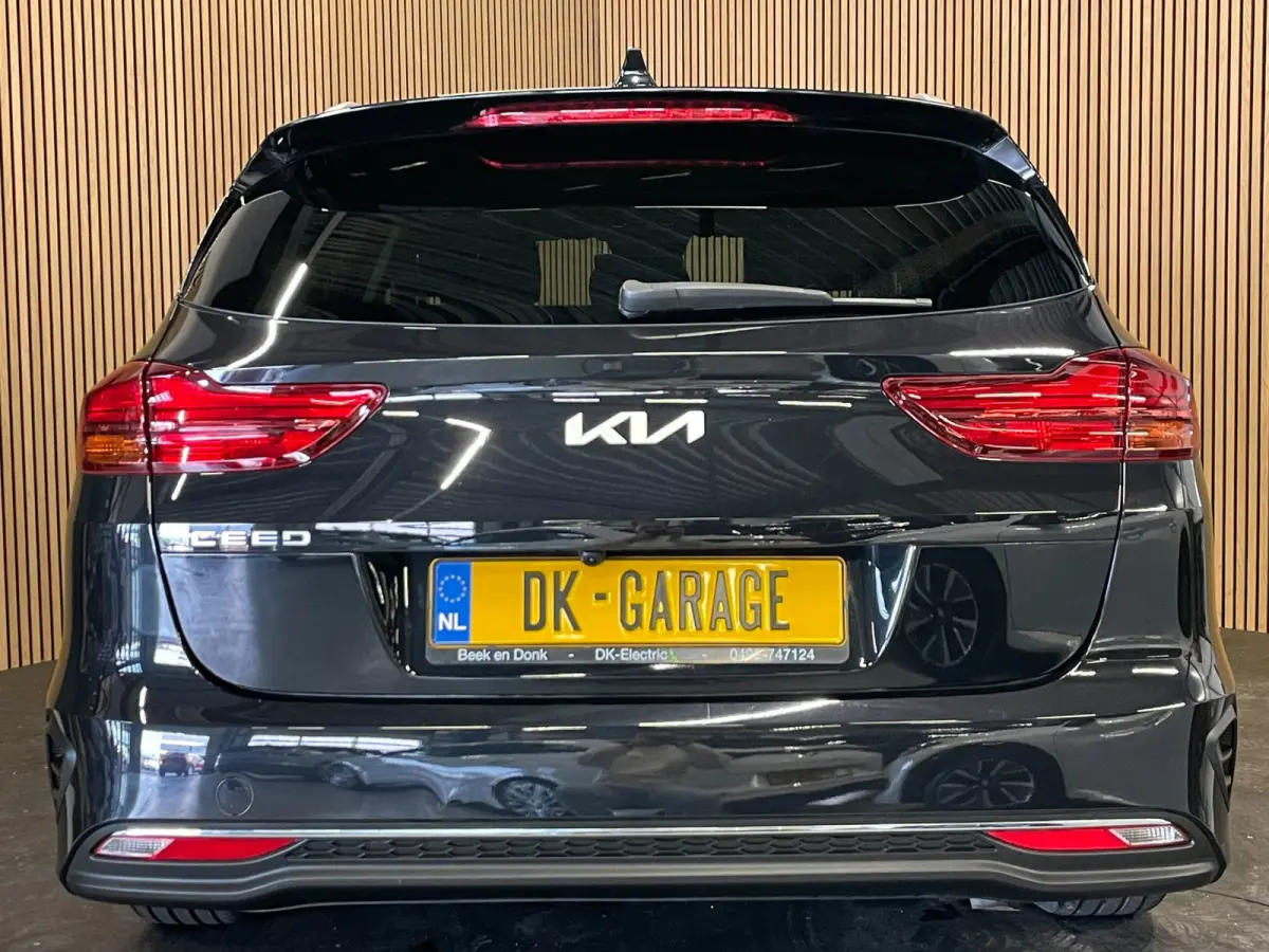 1.0 T-GDi DynamicLine|APPLE CARPLAY, ANDROID AUTO|STOEL-,STUURVERW|CAMERA|CRUISE,CLIMATE|1E EIG.|INCL.BTW|