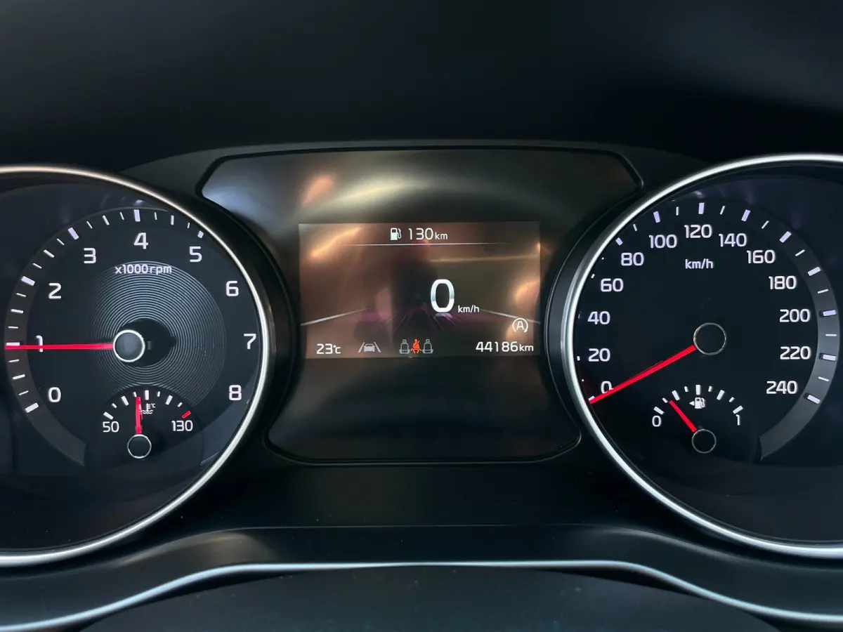 1.0 T-GDi DynamicLine|APPLE CARPLAY, ANDROID AUTO|STOEL-,STUURVERW|CAMERA|CRUISE,CLIMATE|1E EIG.|INCL.BTW|