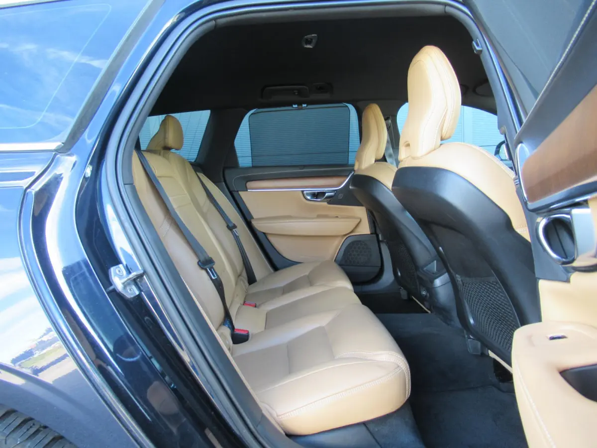2.0 T4 Inscription | Cruise control adaptief | Camera | Standkachel | Trekhaak | Apple Carplay/Android Auto