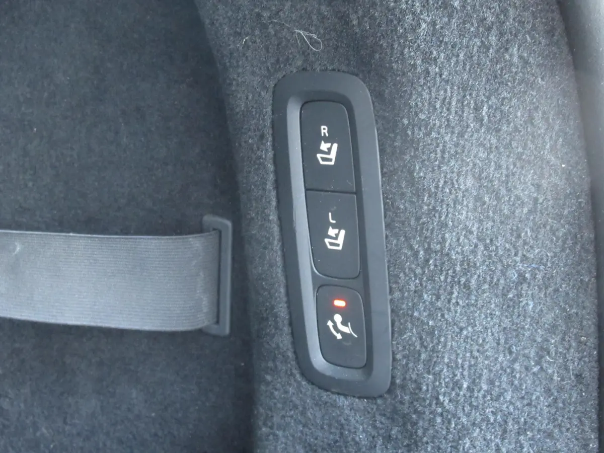 2.0 T4 Inscription | Cruise control adaptief | Camera | Standkachel | Trekhaak | Apple Carplay/Android Auto