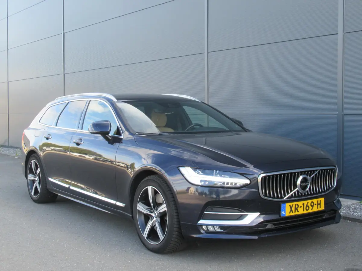 2.0 T4 Inscription | Cruise control adaptief | Camera | Standkachel | Trekhaak | Apple Carplay/Android Auto