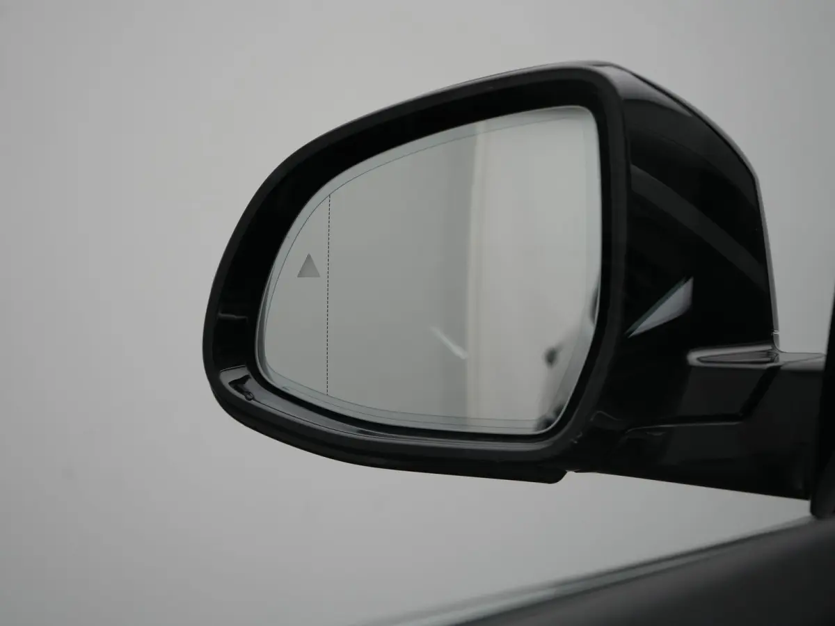 xDrive30e M Sport PHEV 293pk Dealer O.H. | Panodak | Adaptive Cruise | Head Up | 360 Camera | Harman / Kardon | Lederen Competition Stoelen Memory & Verewarmd | Stuur Verwarmd | Blis | Adapt