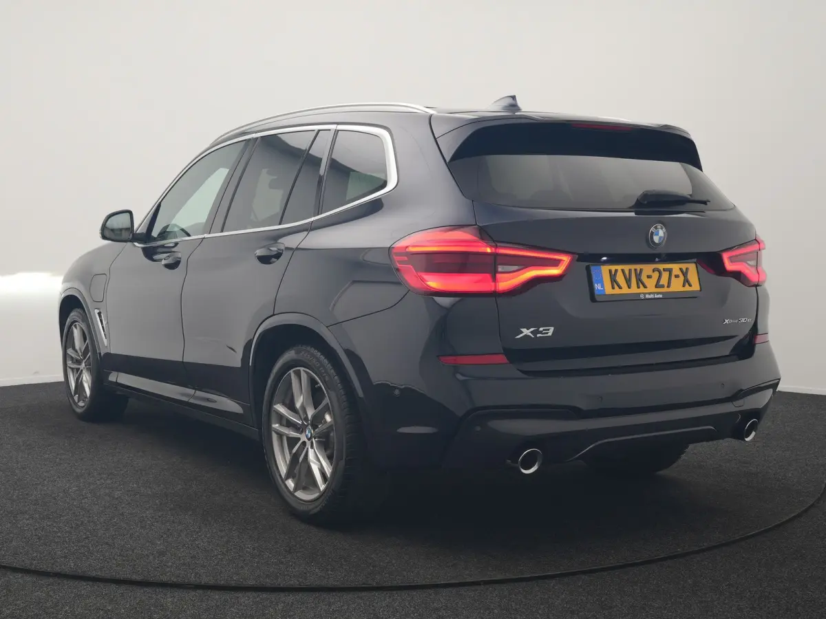 xDrive30e M Sport PHEV 293pk Dealer O.H. | Panodak | Adaptive Cruise | Head Up | 360 Camera | Harman / Kardon | Lederen Competition Stoelen Memory & Verewarmd | Stuur Verwarmd | Blis | Adapt