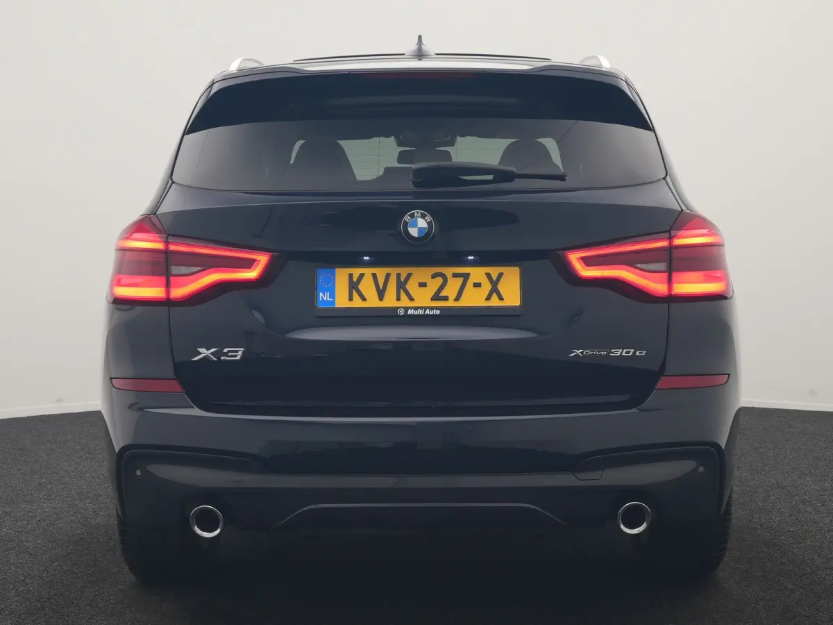 xDrive30e M Sport PHEV 293pk Dealer O.H. | Panodak | Adaptive Cruise | Head Up | 360 Camera | Harman / Kardon | Lederen Competition Stoelen Memory & Verewarmd | Stuur Verwarmd | Blis | Adapt