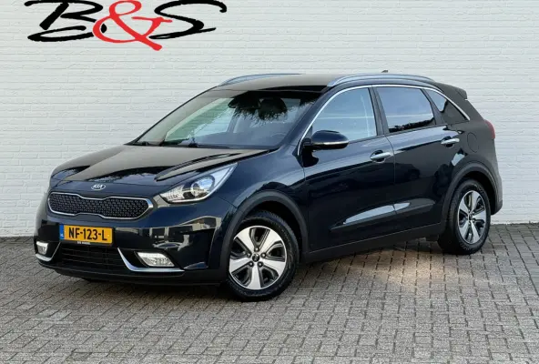 1.6 GDi Hybrid First Edition Trekhaak Camera Carplay Cruise Lane assist