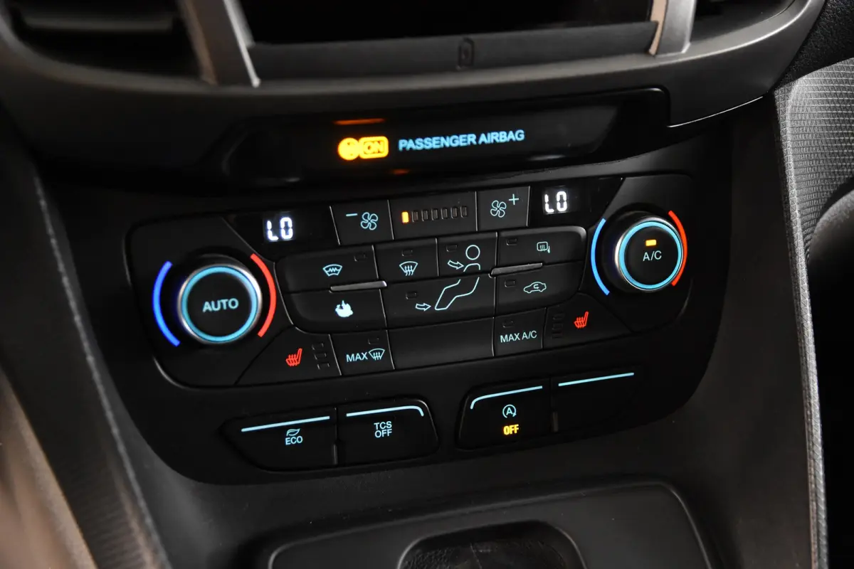 1.5 EcoBlue L2 Trend *Automaat*Camera*Stoelverwarming*
