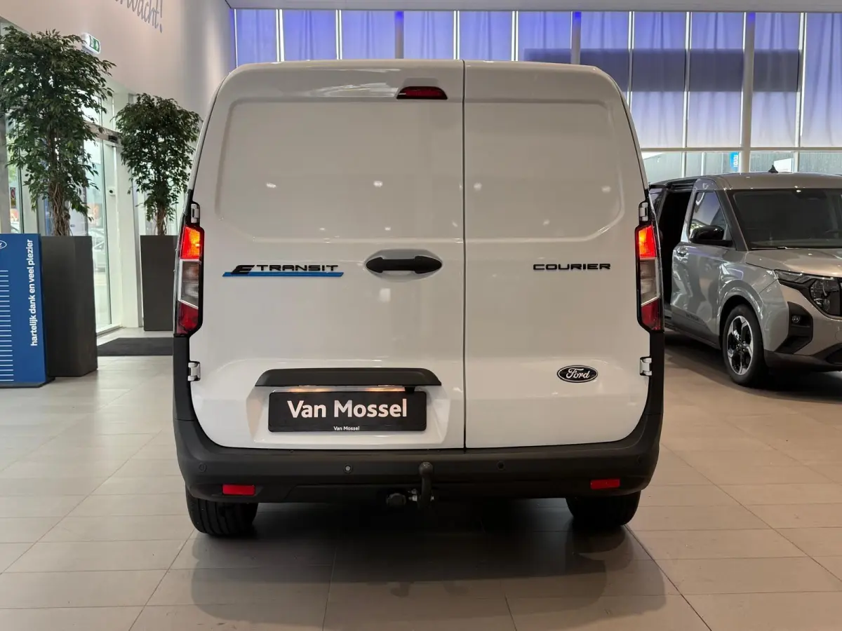 Trend | VANAF €24.545,- !!! |  ACHTERUITRIJ CAMERA | TREKHAAK |