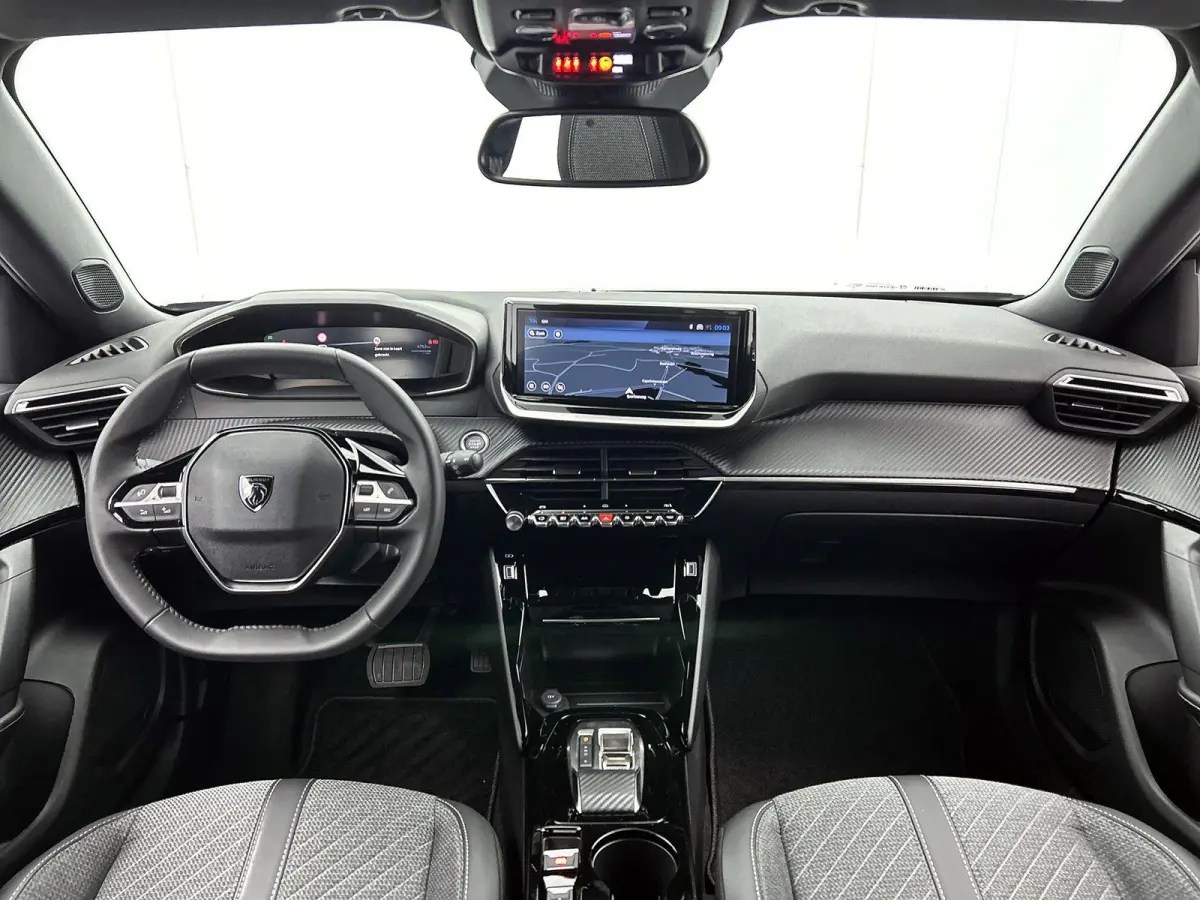 SUV EV Allure Avantage 54 kWh 156pk | Accu 98% | Lage kilometerstand! | 406km WLTP Actieradius | Navigatie | 360° Camera | Climate Control | Adaptieve Cruise Control | Parkeersensoren v+a |