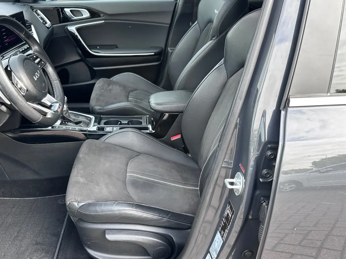 1.5 T-GDi GT-Line PANO TREKHAAK DEALER OND 1 EIG CAMERA