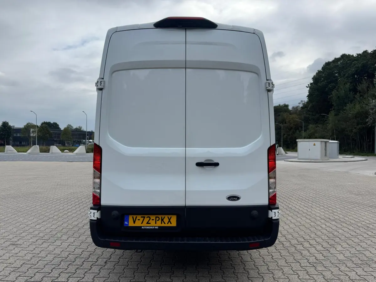 350 L4H3 Trend 68 kWh 184PK | Camera | Carplay |