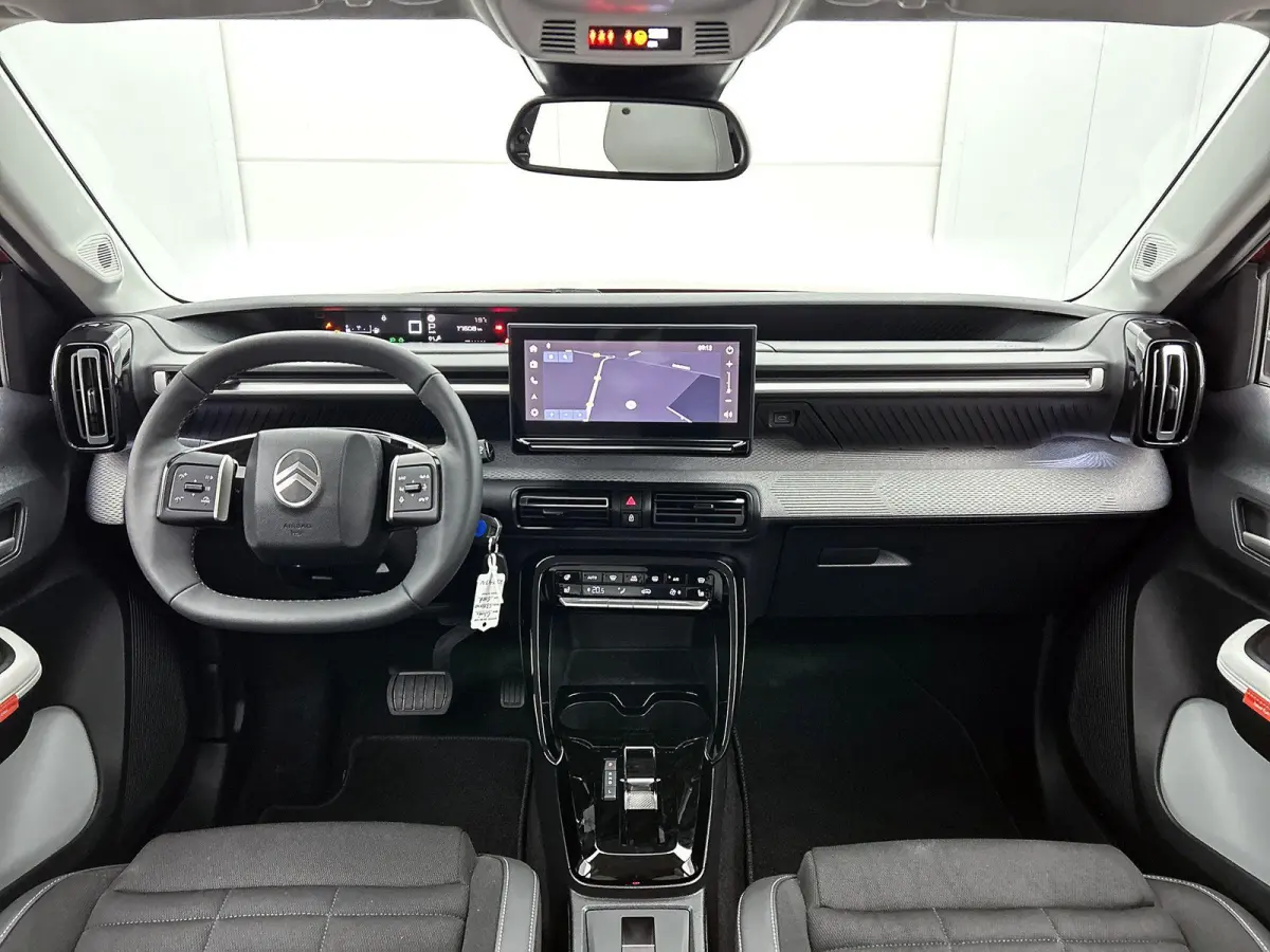 SUV Max Hybrid 145pk Automaat | Navigatie | Achteruitrijcamera | Winterpakket | Climate Control | Cruise Control | Parkeersensoren v+a | Dodehoeksensor | Bluetooth | Draadloze Apple Carplay 