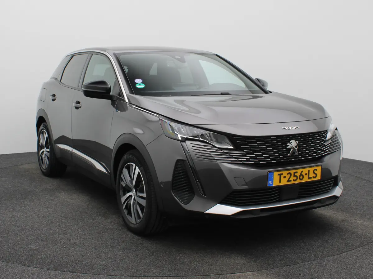 1.6 HYbrid 225 Allure Pack Business Camera | Climate Control | Cruise Control | Navigatie | Parkeersensoren Voor en Achter | Dodehoekbewaking | Half Leder | 18" Lichtmetalen Velgen