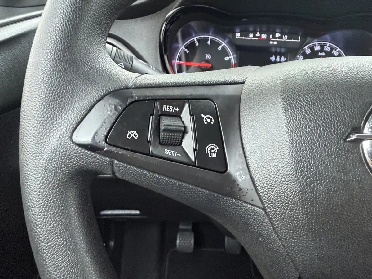 1.0 ecoFLEX 120 Jaar Edition | Airco | Bluetooth telefoonvoorbereiding | Centrale deurvergrendeling met afstandsbediening