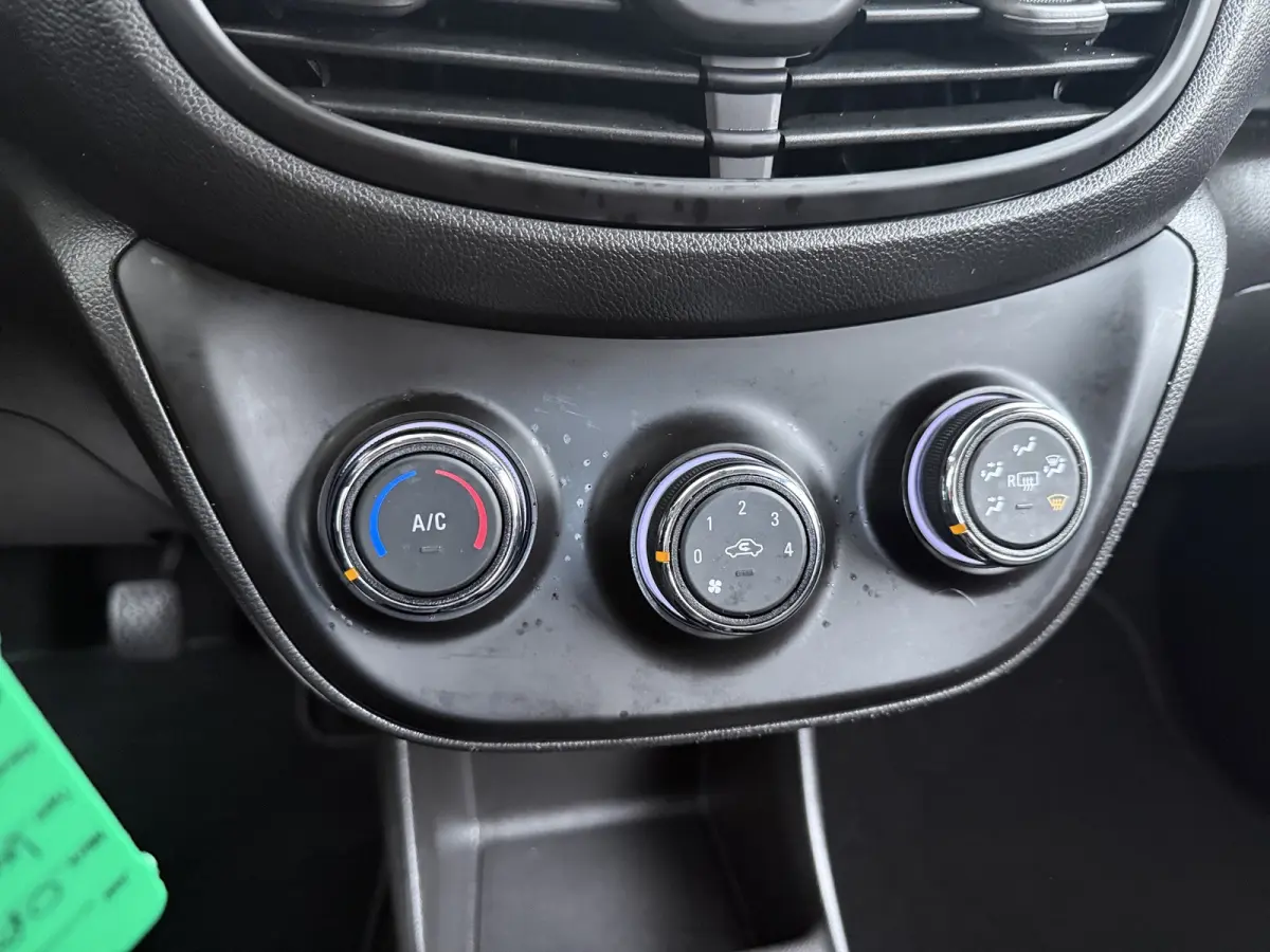1.0 ecoFLEX 120 Jaar Edition | Airco | Bluetooth telefoonvoorbereiding | Centrale deurvergrendeling met afstandsbediening