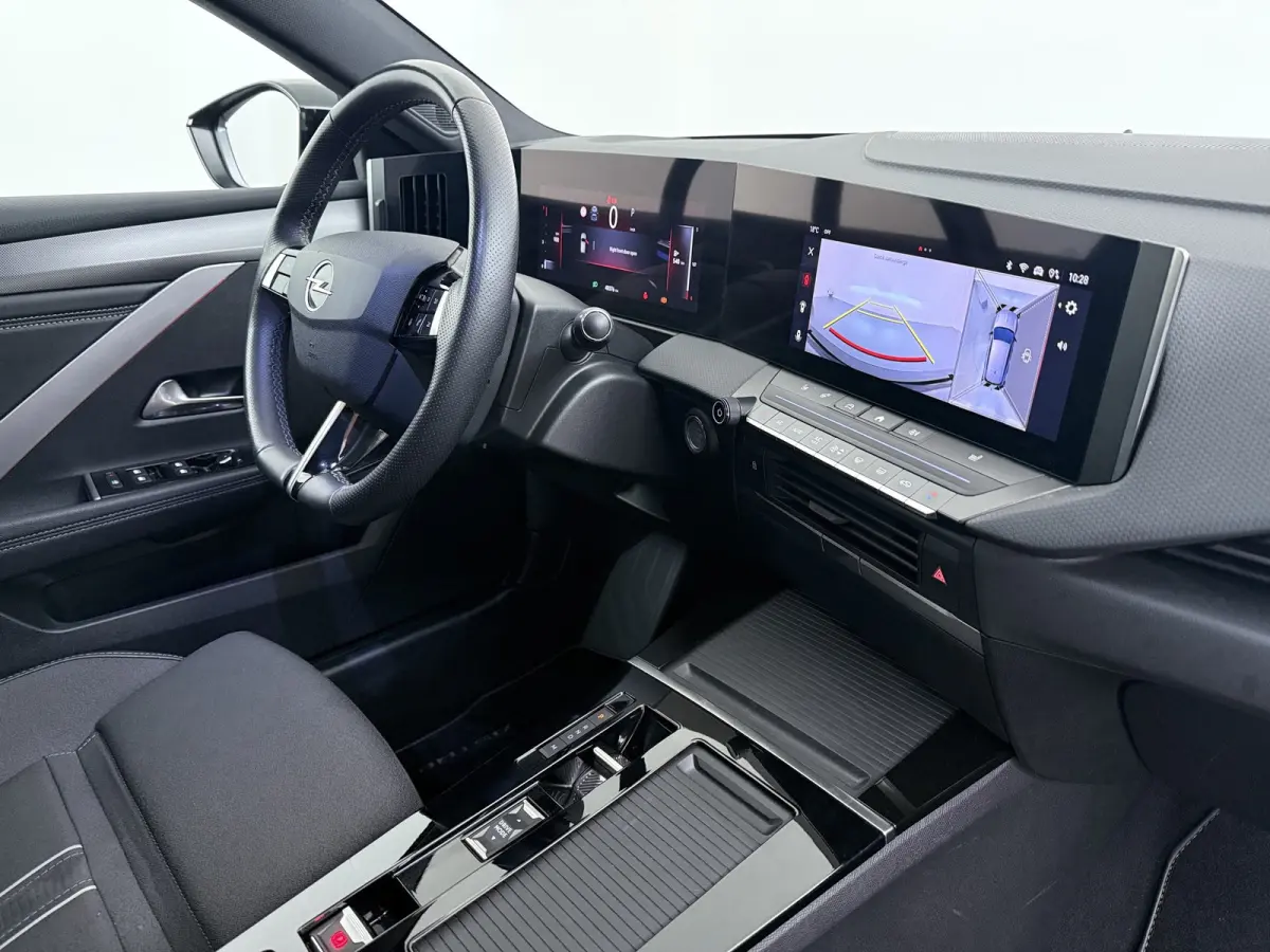 1.2 Turbo GS Trekhaak | All-seasons | Apple Carplay/Android Auto|telefoonintegratie premium | Cruise control adaptief met Stop&Go | Electronic climate controle