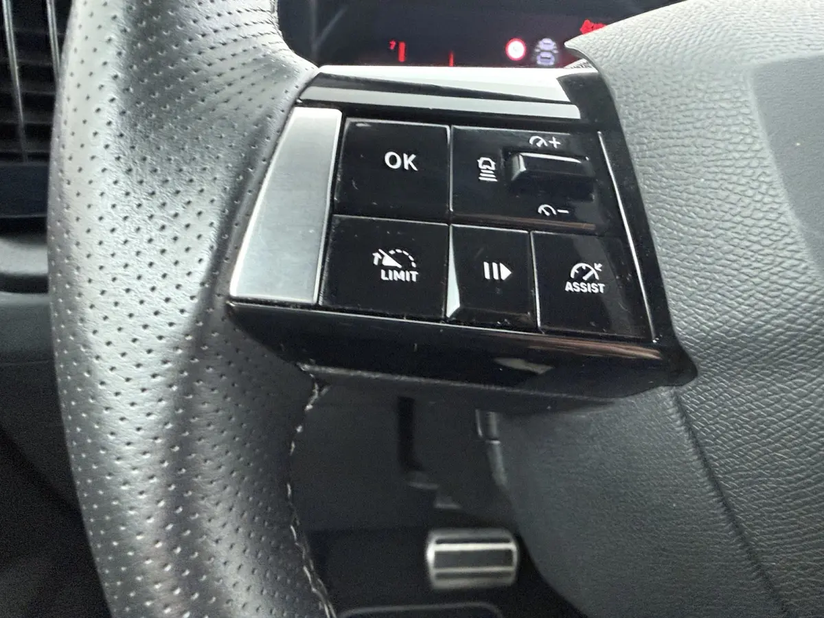 1.2 Turbo GS Trekhaak | All-seasons | Apple Carplay/Android Auto|telefoonintegratie premium | Cruise control adaptief met Stop&Go | Electronic climate controle