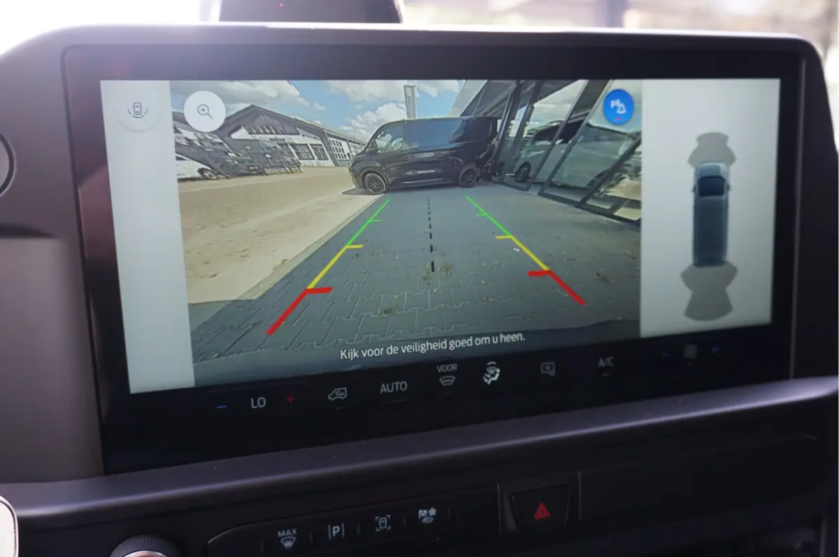 320L 218PK 71KWH Trend AUT Elektrisch BPM VRIJ!! Apple CP / Android A, LED, 2300KG Trekgewicht NR. EC01