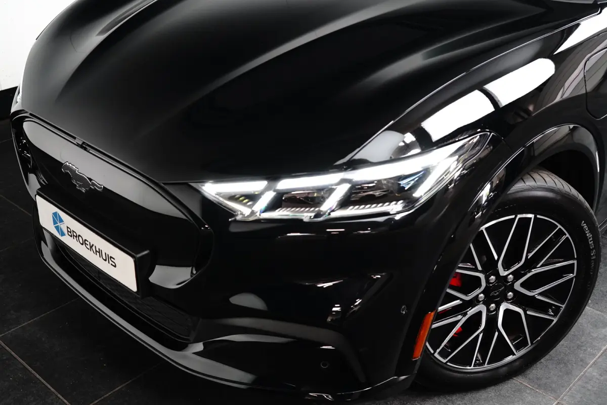 Extended Premium AWD 88 kWh | B&O | 360 Camera | 19 Inch |