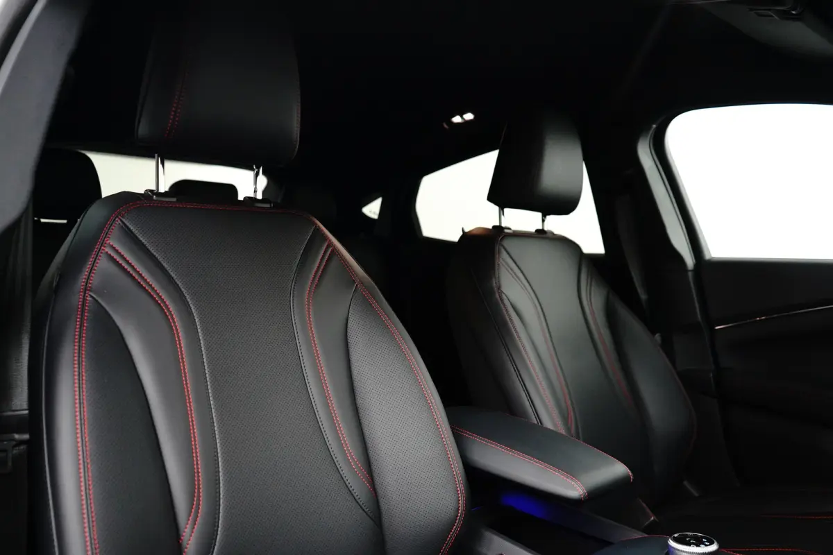 Extended Premium AWD 88 kWh | B&O | 360 Camera | 19 Inch |