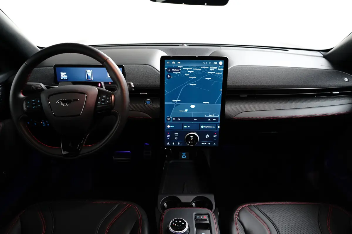 Extended Premium AWD 88 kWh | B&O | 360 Camera | 19 Inch |