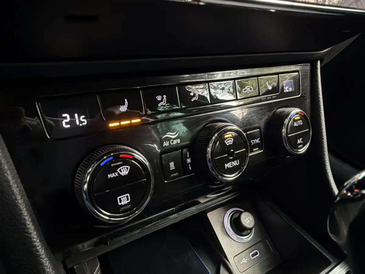 TSI iV 218PK HYBRIDE DSG STYLE VIRTUAL/CAMERA/CARPLAY