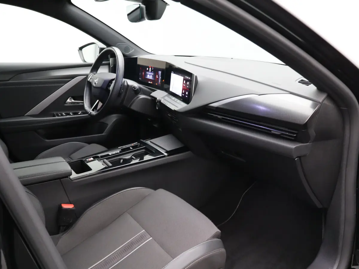 1.2 Turbo GS Trekhaak | All-seasons | Apple Carplay/Android Auto|telefoonintegratie premium | Cruise control adaptief met Stop&Go | Electronic climate controle